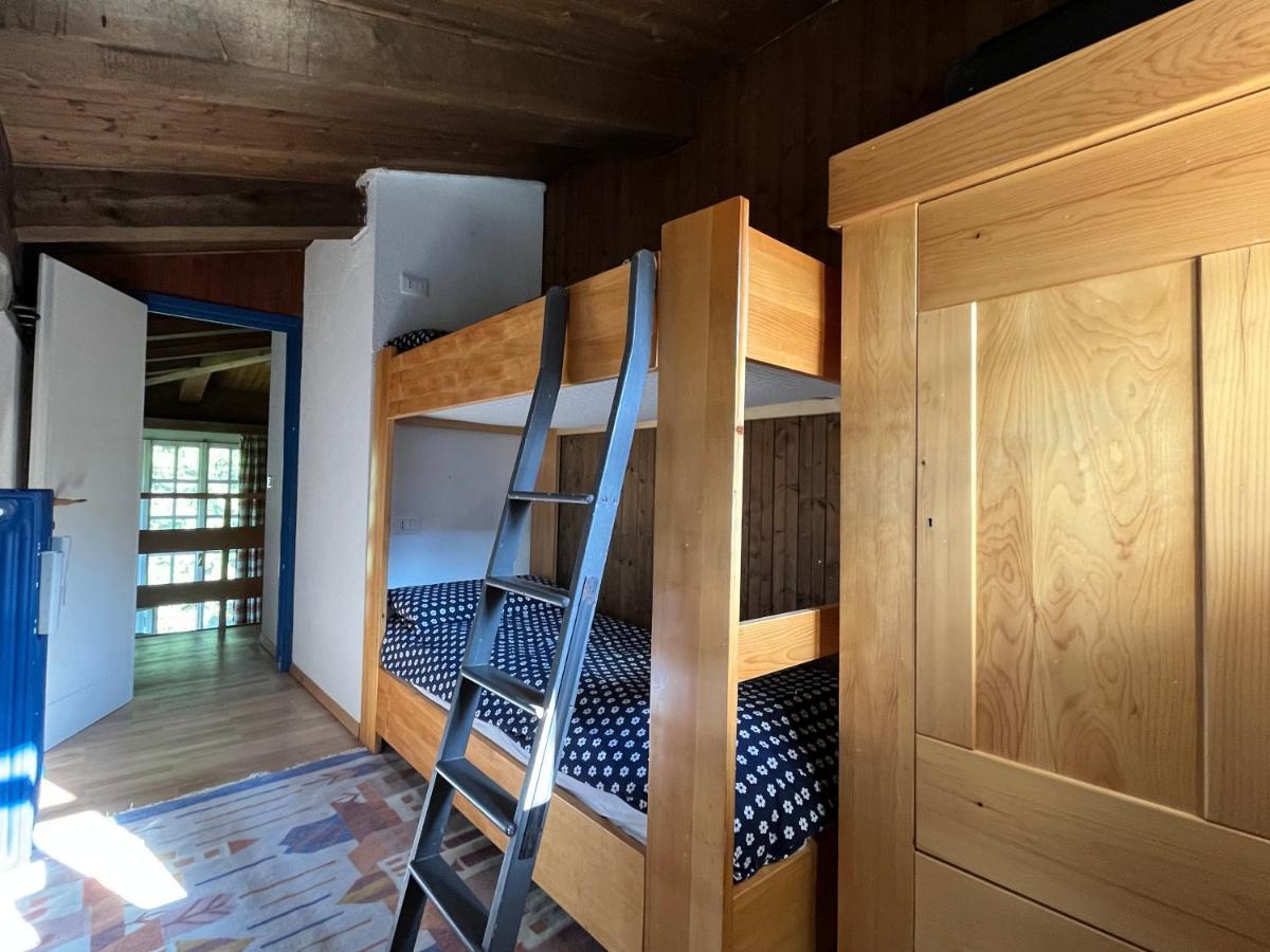 Tuckett - A Large Flat For Families And Groups Of Friends